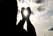 [中超]卡扎伊什维利禁区内劲射 皮球折射入网.